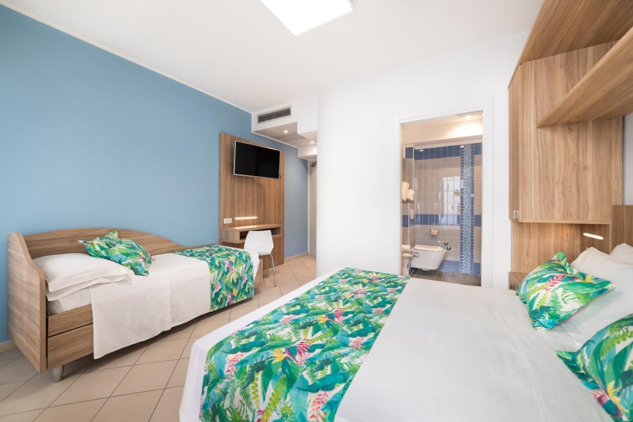 Superior Quadruple Room,1092772890:JPEG